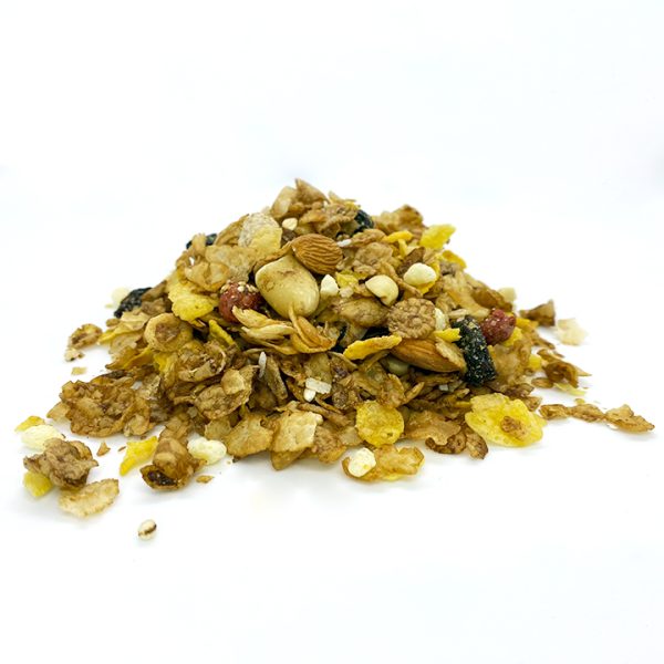 Granola y nueces troceadas bañadas en miel